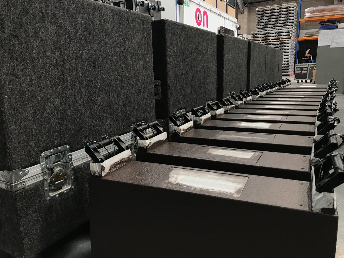 On_Productions's tweet photo. Just giving the @L_ACOUSTICS a little love.....&amp; paint ahead of a packed Spring calendar of events #eventprofs #audio #kara #events #soundprofessionals https://t.co/evnN1G4Q5j
