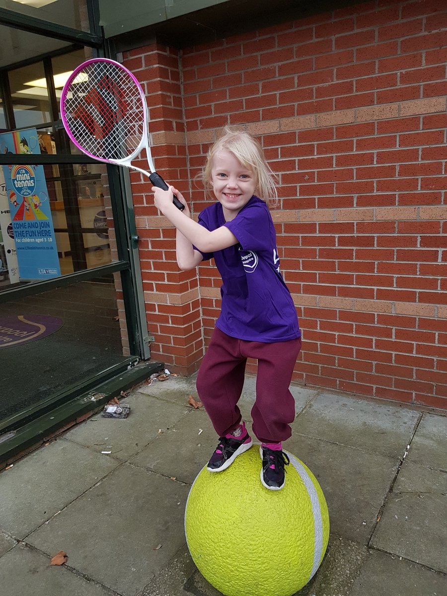Drchicks6's tweet photo. @rudstony1 #activekids #homework #tennis https://t.co/FaLx8vqz4a