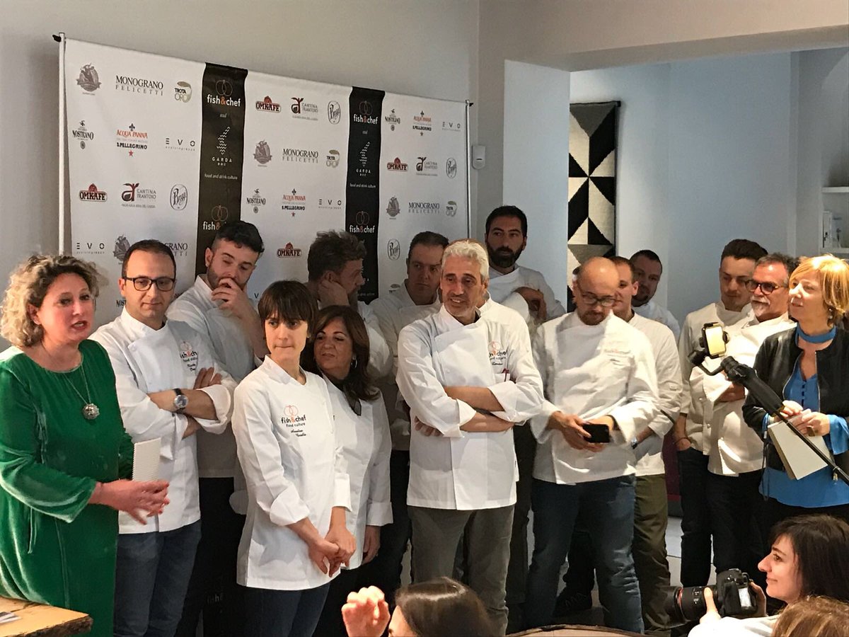 Pasta_Felicetti's tweet photo. Pronti per la prossima edizione di @FishAndChef 😎 
Dal 22 al 27 Aprile Il Lago di Garda vi aspetta 🤗 #fishandchef #monogranofelicetti https://t.co/W6AKZtabIJ