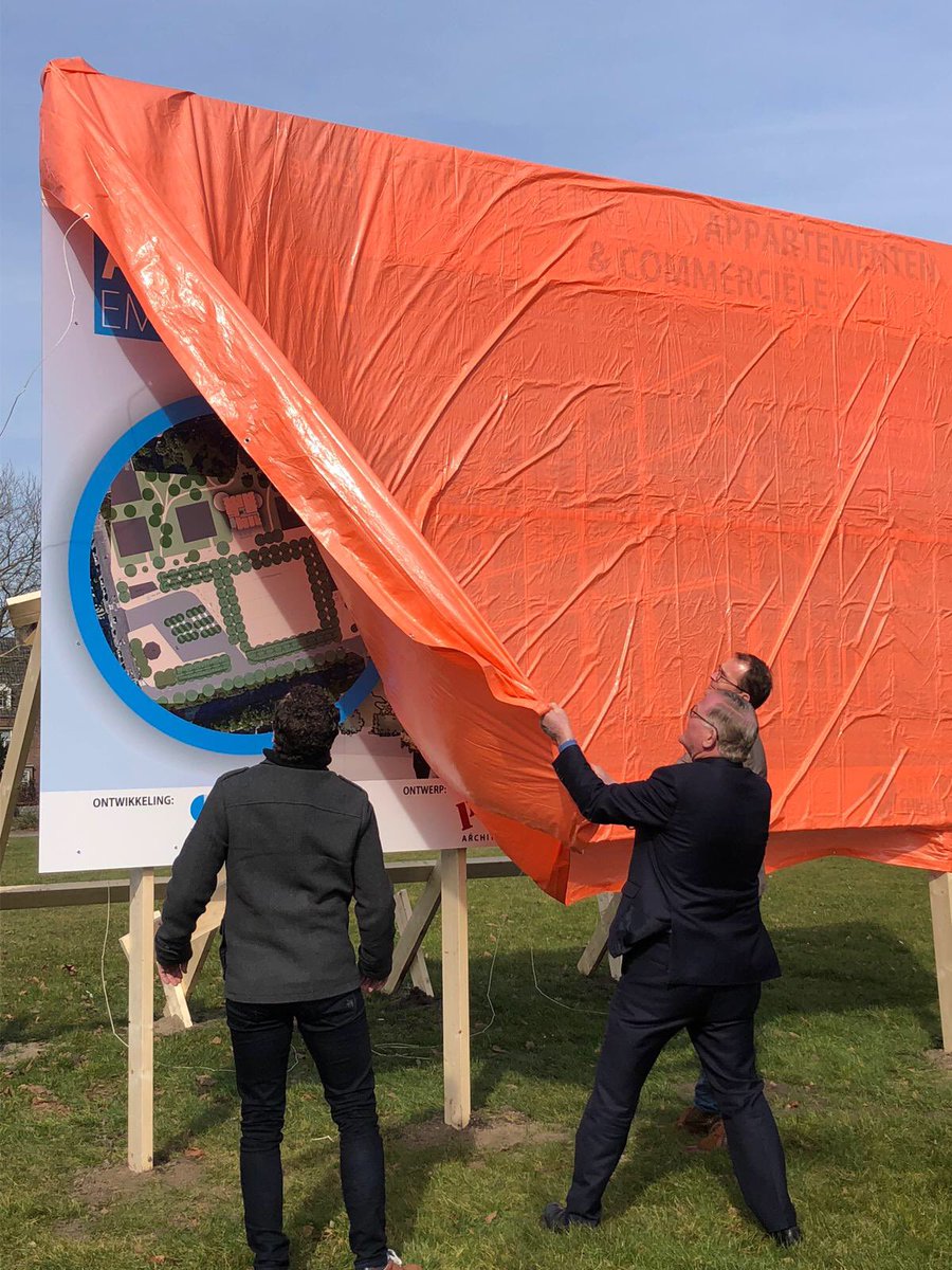 Ondertekenen contract en onthulling bouwbord met <a href="/HSuelmann/">Henk Suelmann</a>  Start ontwikkeling project AanDeel <a href="/GemeenteNOP/">Noordoostpolder</a>