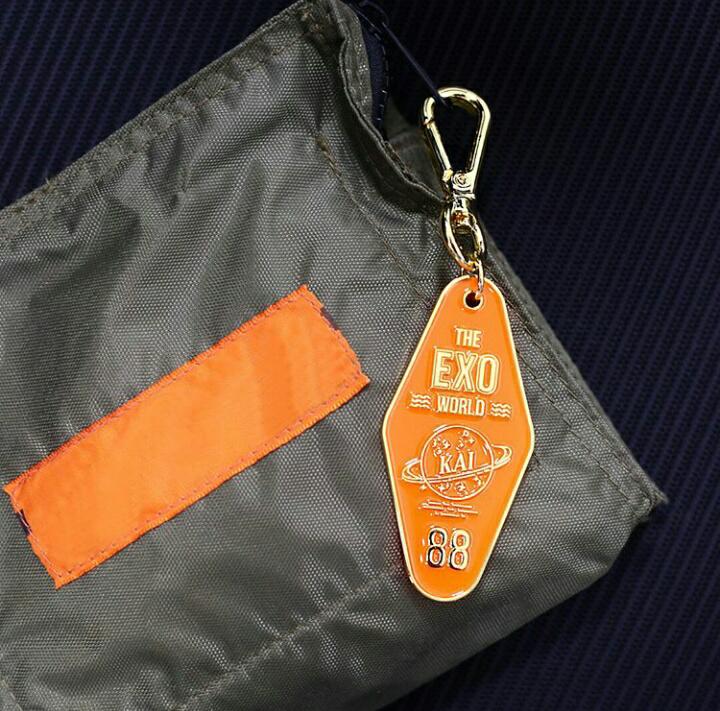 ExoLPortugal's tweet photo. [#IG] 180315 | Atualização de ´smtown_giftshop´ 
[EXO HOTEL KEYRING]

#EXO #엑소 #KEYRING #엑소키링 #EXOKEYRING #호텔키링 #EXO_KEYRING #그호텔어딥니까 #EXOPORTUGAL

~dimples https://t.co/stBqv0T51r