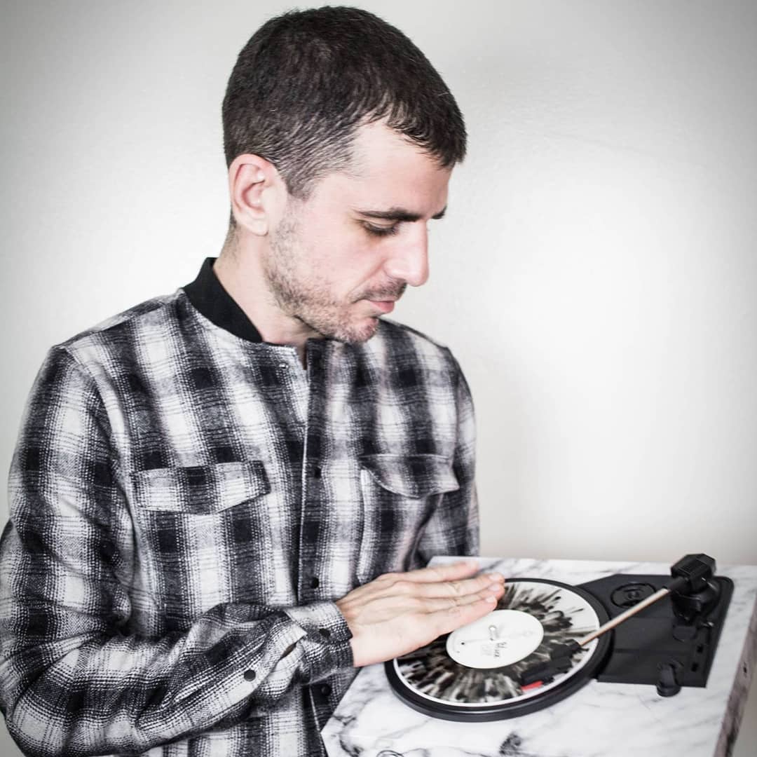 DJsAreNotJukeboxes tweet media