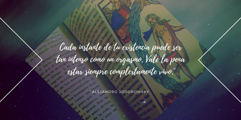alejodorowsky's tweet photo. Estar completamente vivo https://t.co/R1rzidpae6