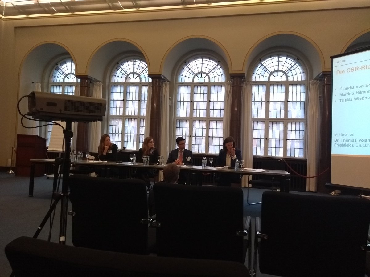 ollie_benz's tweet photo. CSR-Berichtspflicht ein Jahr danach an der #UPJ18
Interessante Punkte - Stärkung der Nachhaltigkeitsabteilung innerhalb des Unternehmens gestärkt und Meinungen des Vorstandes abgeholt #CSR #Nachhaltigkeit https://t.co/0AXWMRPxp6