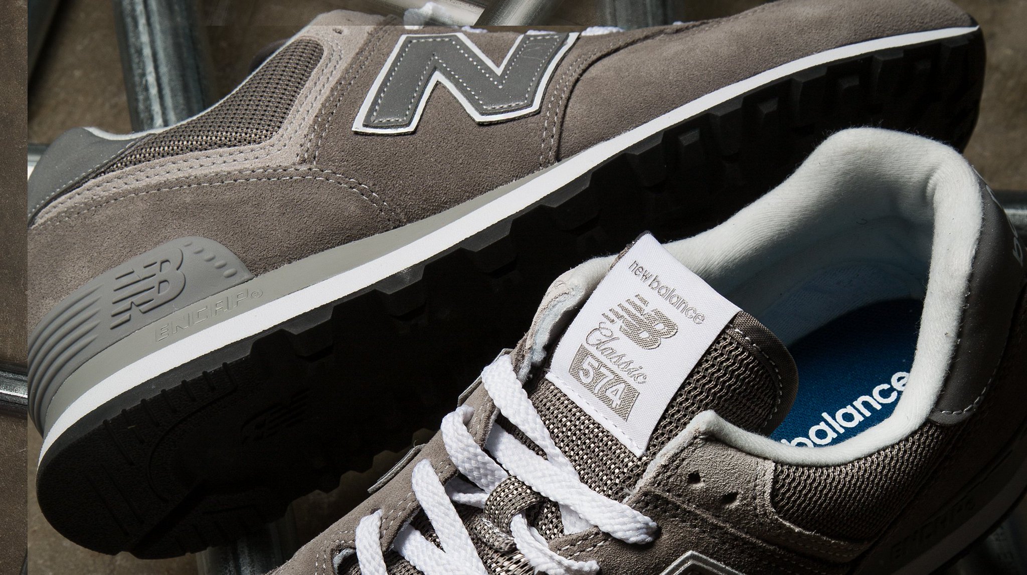 champs sports new balance