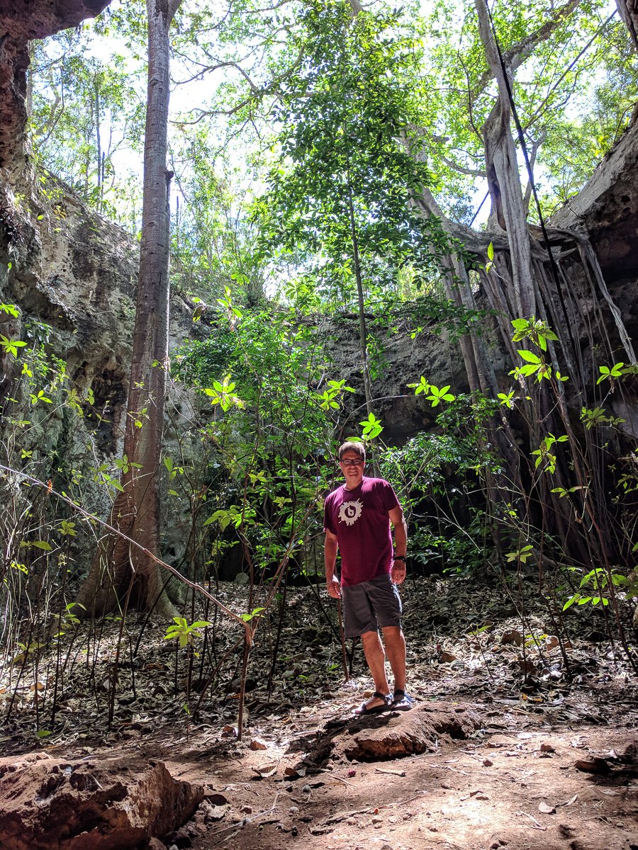 BrickFactory's tweet photo. Brick Factory Developer Heymo Vehse was reppin Brick Factory all the way in Grutas de Loltun, Mexico! #DontGetLost #WhereInTheWorldIsBrick @heymo https://t.co/ELwS0FuHAd