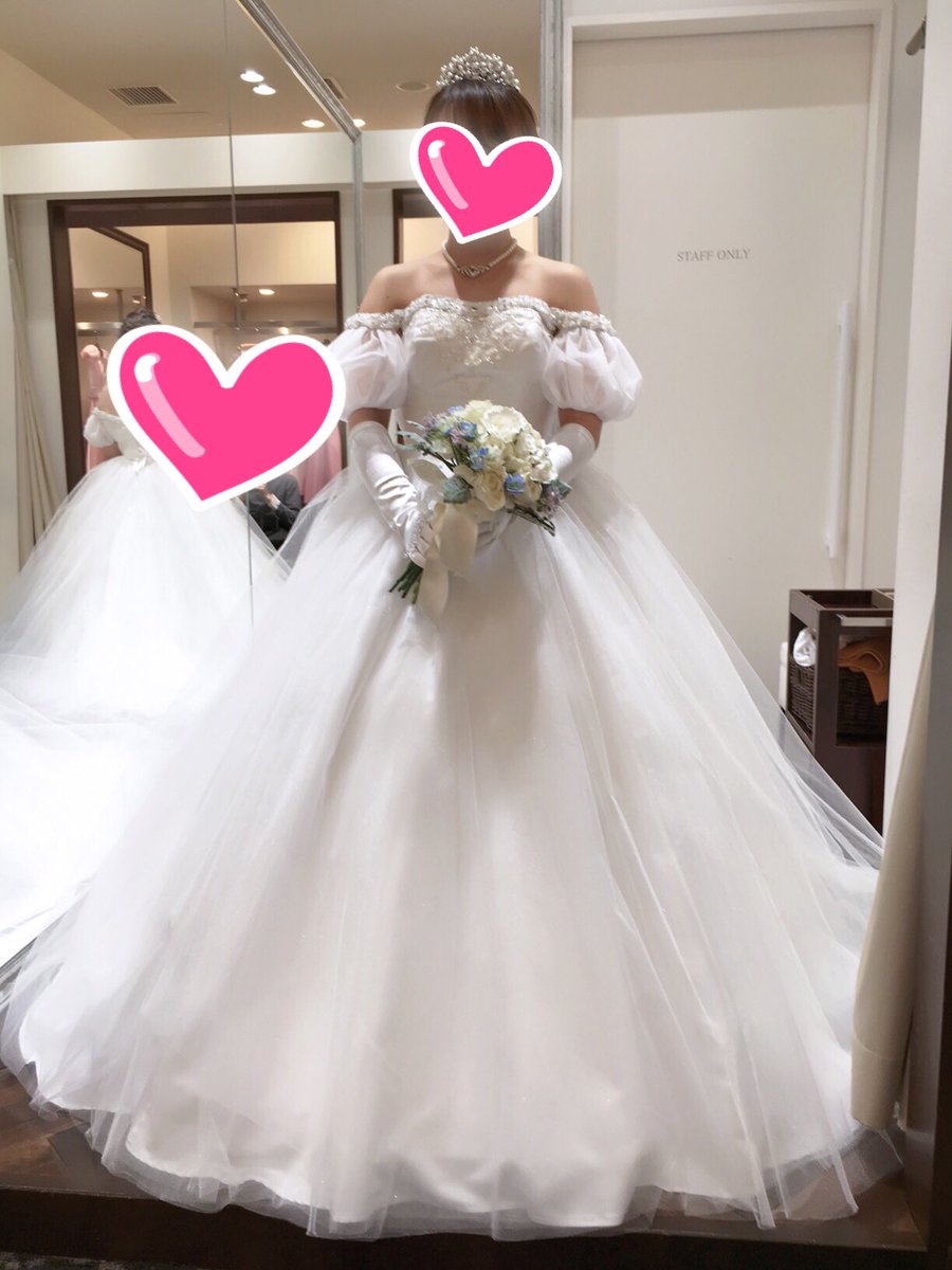 姫亜 Auf Twitter ディズニーアンバサダーホテルで結婚式の打ち合わせをした時に着たドレス達 ディズニープリンセスをモチーフにしたプリンセスのウェディングドレス着せてもらった アンバサダーオリジナルのドレス 白雪姫とベルとラプンツェルを試着