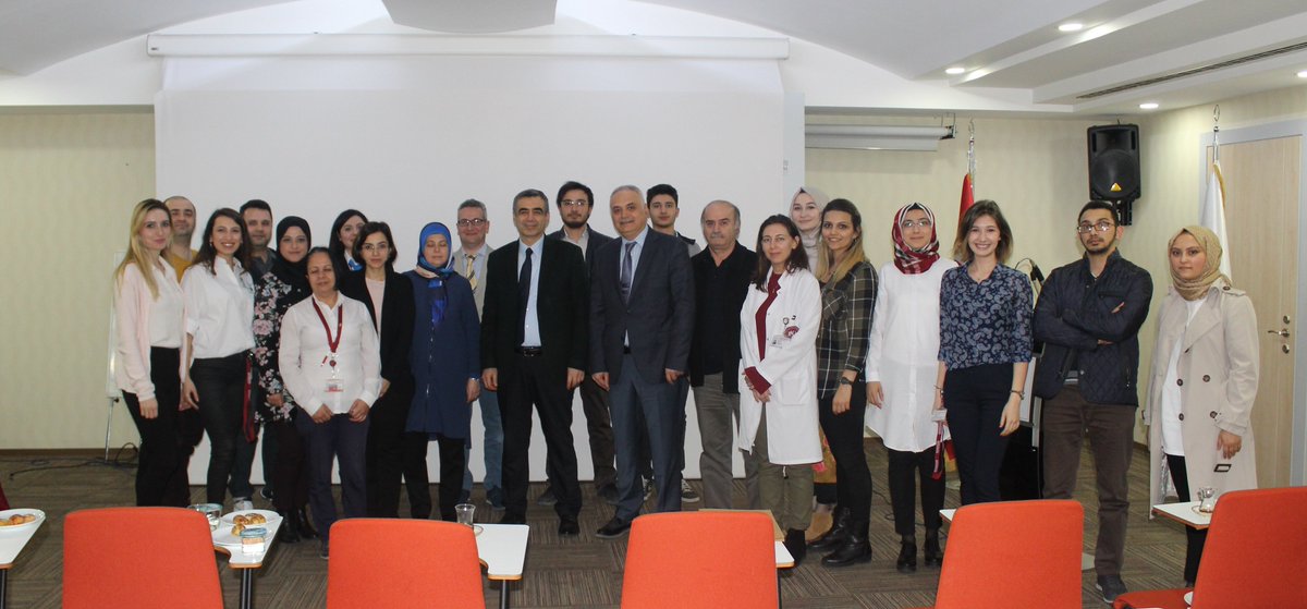 Dragos Hastanemizde "Ayak ve Ayak Bileği Hastalıklarına Yaklaşım" konulu sempozyum düzenlendi. Ayak bileği hastalıklarına cerrahi yaklaşımlar ve koruyucu önlemler, ayak bileği rehabilitasyonu gibi konuların işlendiği sempozyum, katılımcılara teşekkür belgesi takdimi ile sona erdi