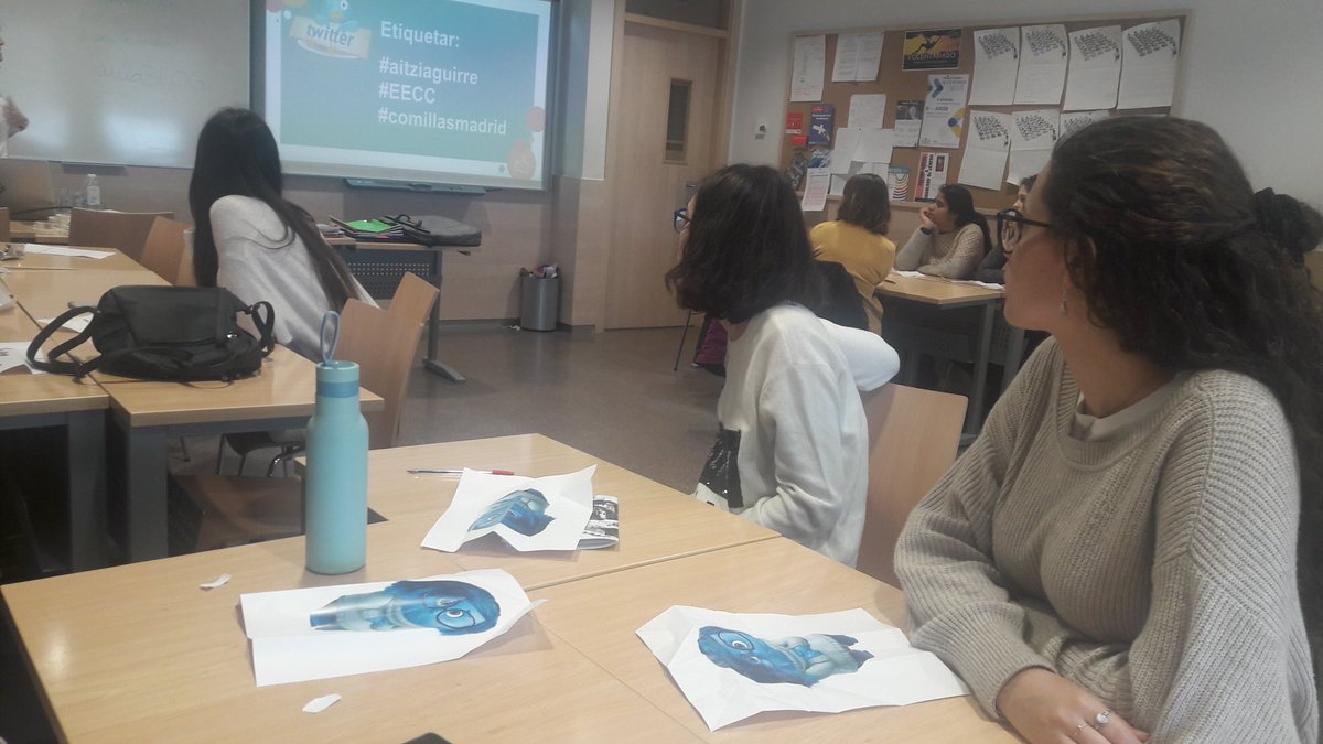 Teresaa22's tweet photo. Taller muy interesante de escuelas creativas con @aitziaguirre #EECC #ComillasMadrid https://t.co/kWRfpleQcM