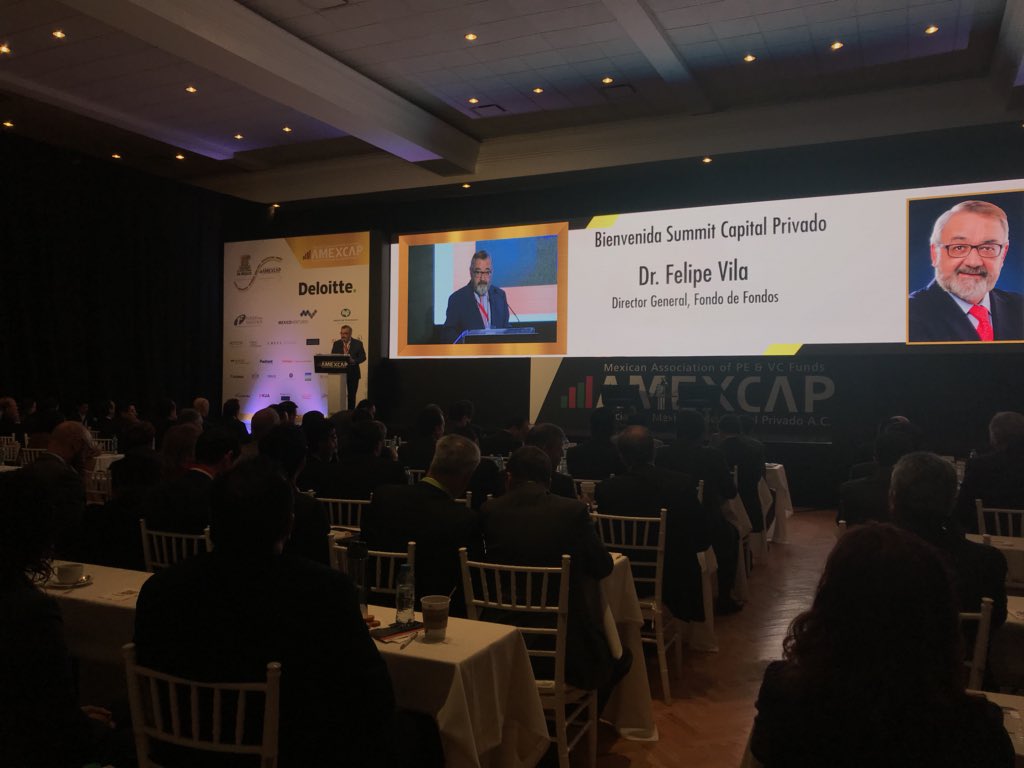 AMEXCAP's tweet photo. El Dr #FelipeVila de @FONDODEFONDOS dando la bienvenida a nuestro último día del #foroamexcap https://t.co/5CTWQKun3L