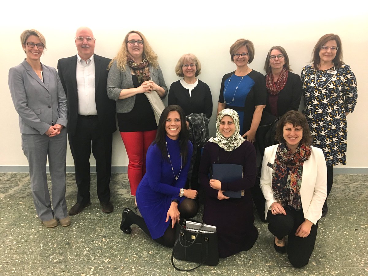 MainePCA's tweet photo. Maine’s Community Health Centers have a strong ally in @SenatorCollins, a @NACHC 2018 Distinguished Community Health Defender Award recipient. Thank you Sen. Collins for helping to fix the health center funding cliff. #NACHC18PI #CommunityHealthCenters #valueCHCs https://t.co/oIcNnpQNtU