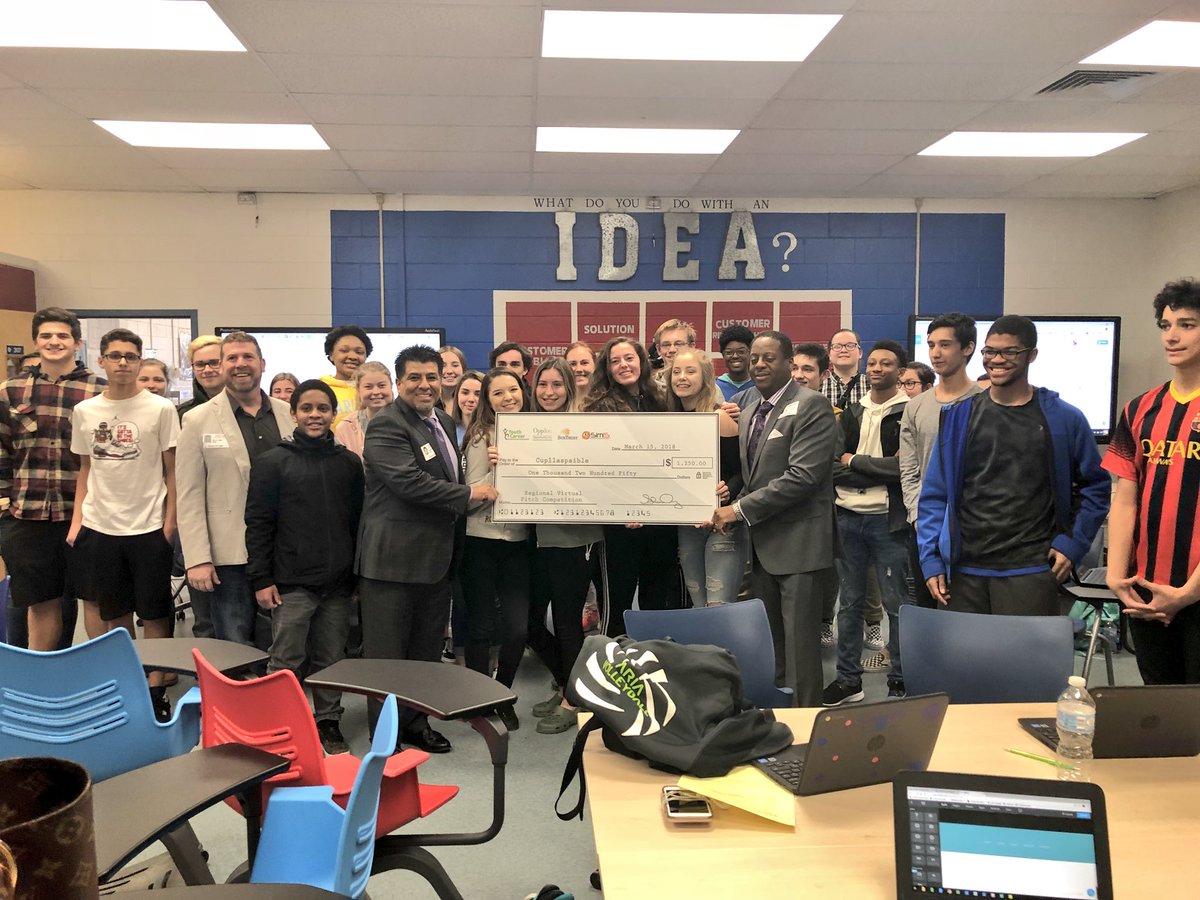 MrsALHouchins's tweet photo. So incredibly proud of @cupllapsible team Kenedee, Sam, Olivia, and Ryle for winning the Hampton Roads Pitch Competition! They are the first @KempsAcademyINC funded team! Way to go!! 🎉 @incubatoredu https://t.co/iQYLYQ3jXp
