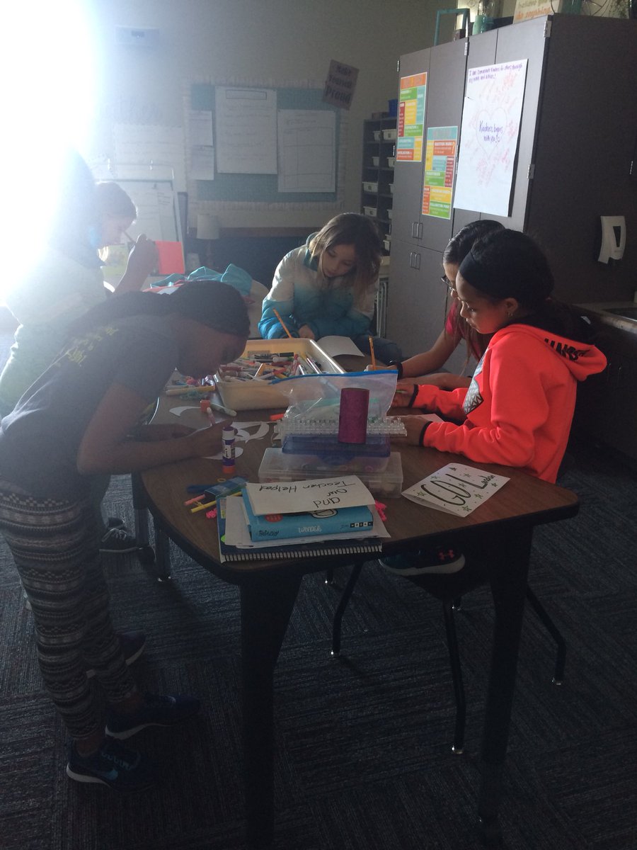 LiveforTruth24's tweet photo. Coding &amp; finishing a fundraiser for St. Jude’s Research Hospital. Amazing things happen when you put kids in charge! #passionlearning https://t.co/mZNxUN0Qau