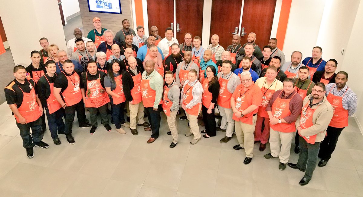Such a tremendous group of leaders this week!! Supply Chain is where it’s at 😍😍😍😍 Best week of development to date! 👍👏 #lead #guide #direct <a href="/NealHarris6/">Neal Harris</a> <a href="/bransteb/">Brandon Steblek</a> <a href="/HDRLC8615/">Home Depot RLC 8615</a> @HDRLC8617 <a href="/rdc5120/">RDC5120 Van Buren,OH</a> <a href="/jcoffee10/">Jose Rosado</a> #homedepot #hdu