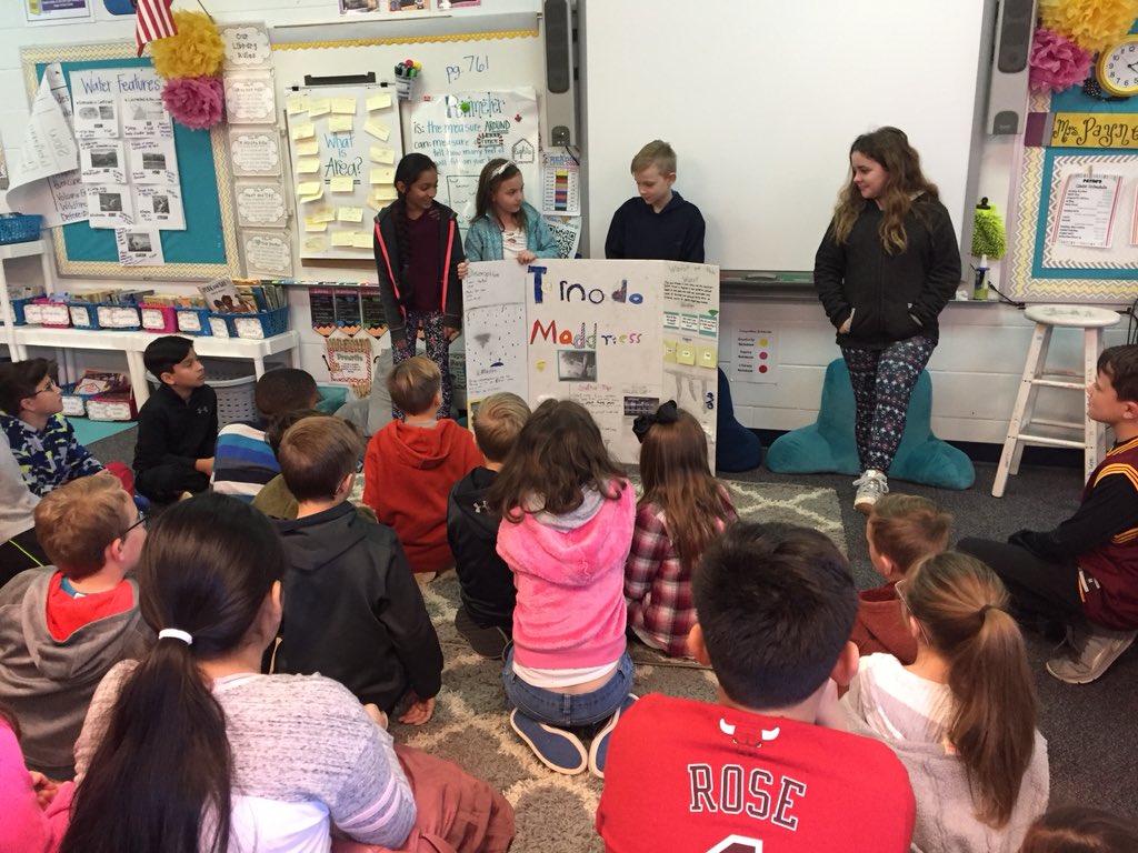 MrsPayne3rd's tweet photo. We loved having these fourth graders come last week to share what they’ve researched about hurricanes and tornadoes as we conclude our unit on natural occurrences and fast changes on the earth! 🌏 🌪 @MrsBarnhill4 @pvespride https://t.co/imeEnRxD1I