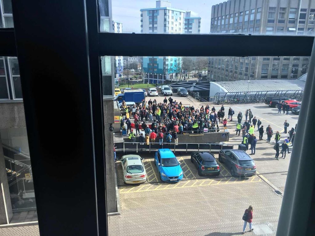 Students at Sheffield Uni have occupied a whole TOWER. Let’s support them and show our solidarity with the UCU strike! 

Power to the people!✊🏼
O C C U P Y.  S T R I K E.  R E S I S T
