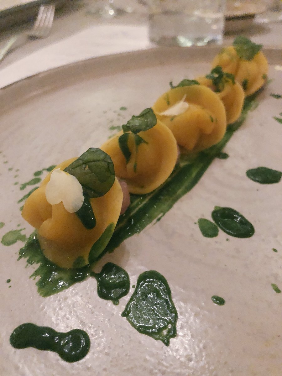 girlinflorence's tweet photo. Still swooning after last night’s stellar dinner by Chef #AntonelloSardi using @LaudemioTuscany extra virgin olive oils at @BuonCaffeFi for this year’s #premiolaudemio. Superb flavors and even better company. #Florence https://t.co/Az1Ungftbz