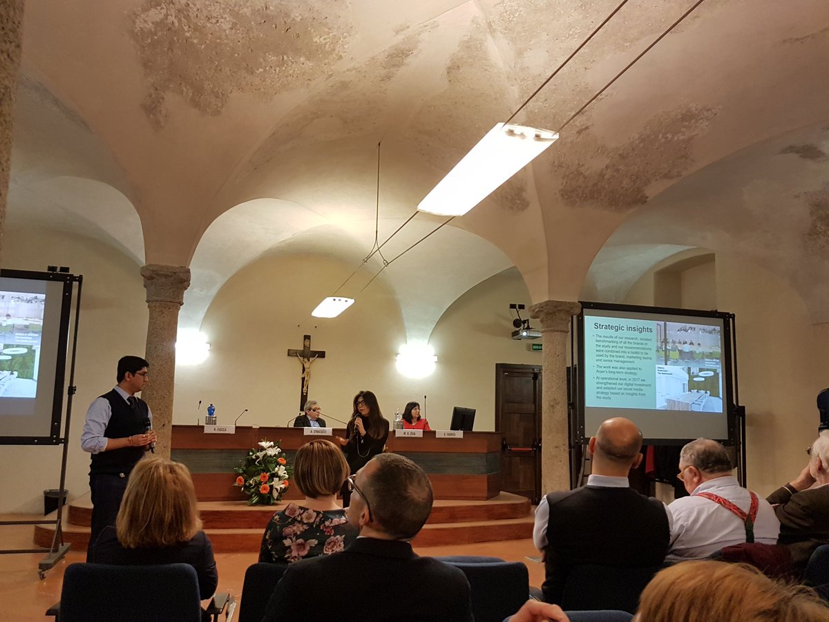 jbretcha's tweet photo. @chiara_davanzo and @preriit2131 presenting the value of Market Research. This paper was selected as the Best one at the #Esomar Global Conference and, most importantly, created a great impact on @ArperOfficial digital strategy @ESOMAR @KantarTNS @netquest https://t.co/FdwQkkX3eV