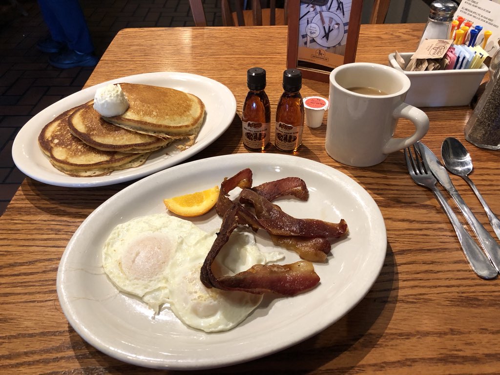 DavidWilding271's tweet image. Looking at what’s arrived, I suspect it’s not low in anything 🤣🤣 #DiningWithDavid