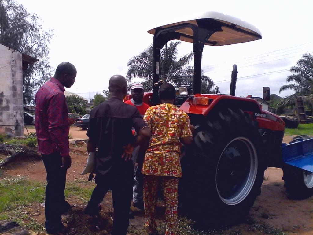 DizengoffNIG's tweet photo. Still on practical!
#imoopenday
#agricbusiness
#farmingiscool
#CaseTractor
#dizengoffnig https://t.co/54utbM8jwm