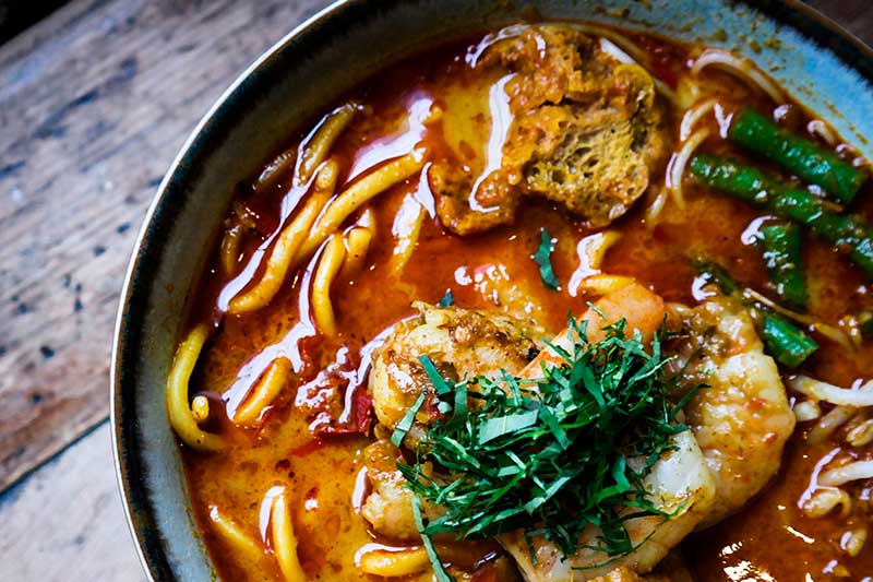 hotdinners's tweet photo. A hot new opening coming up for Holloway Road as @SambalShiok get ready to open their first restaurant. Best of all this laksa bar takes bookings, has a @bittenwritten wine list &amp; is planning an epic weekend brunch https://t.co/jFsYwKQMuC https://t.co/7nzfsijGie