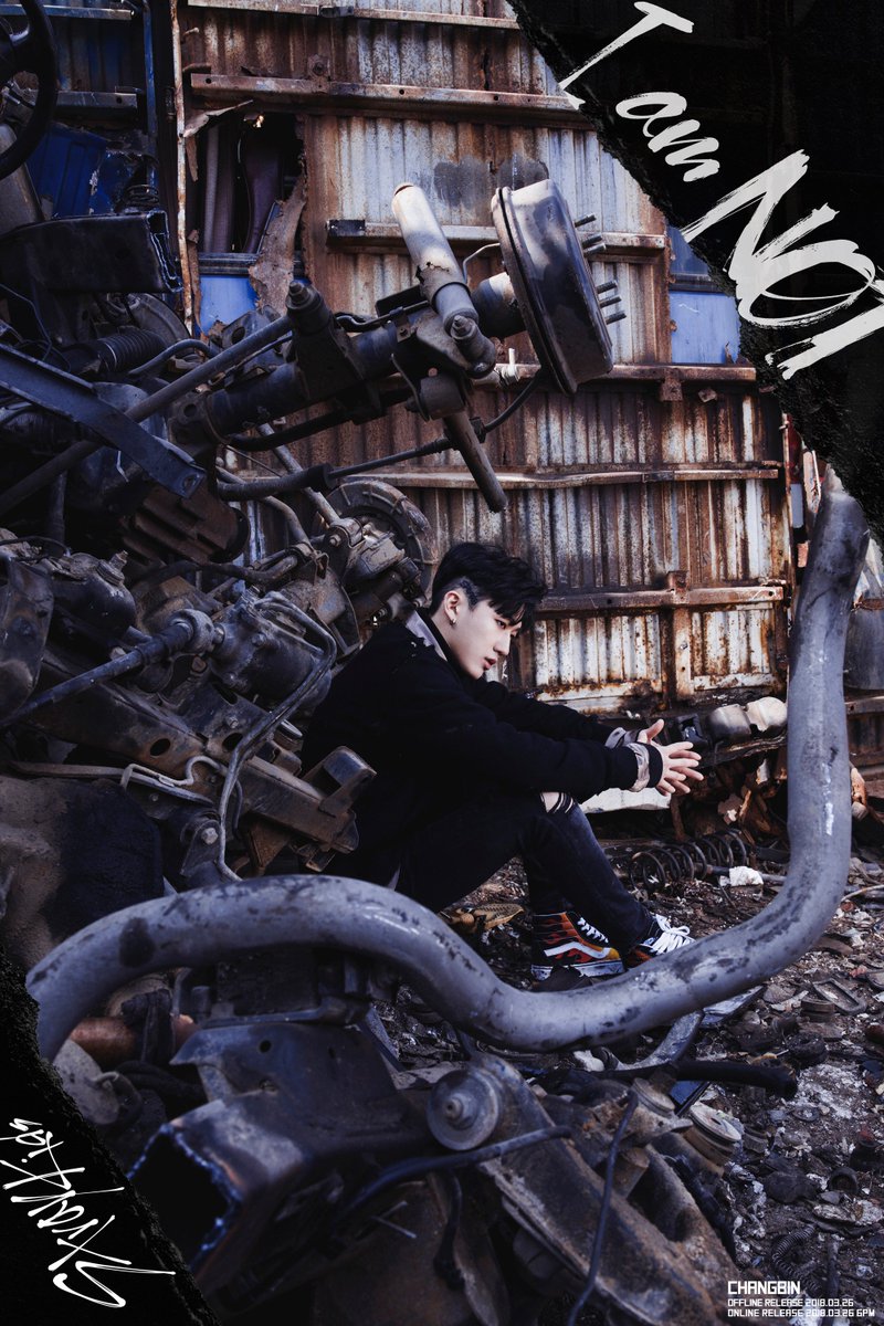 Stray_Kids's tweet photo. Stray Kids(스트레이 키즈) 
DEBUT ALBUM
<I am NOT>

TEASER IMAGE ② #CHANGBIN #창빈
2018.03.26 MON 6PM

#StrayKids #스트레이키즈
#IamNOT #District9 https://t.co/AolxQOLNLQ