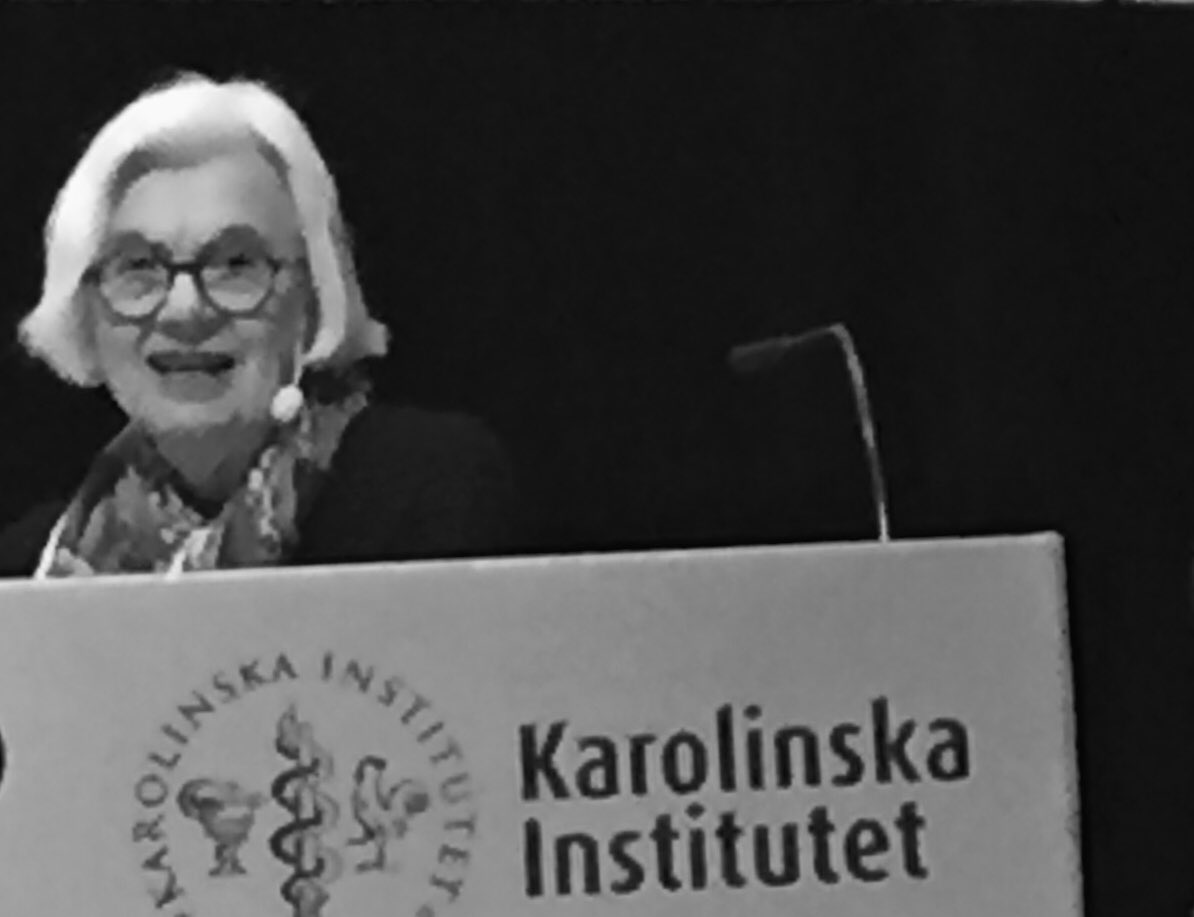 annailar's tweet photo. “Internationalization is not the goal, it’s the means to reaching your goal” Agenta Bladh, Internationaliseringsutredningen på @karolinskainst #KIEdCOn #utbpol https://t.co/tGWiU0dmoB