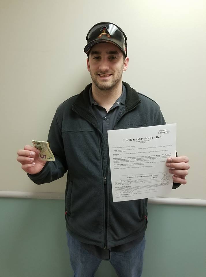 RiseCowley's tweet photo. Our first registered participant for our RISE Cowley Fun Run, Scot! He is going to be getting a FREE Health &amp; Safety Fair T-shirt and we will see him on April 14th for some FUN and a RUN! #togetherweRISE #cowleycounty #funrun #RISECOWLEY https://t.co/PzODTwykqR