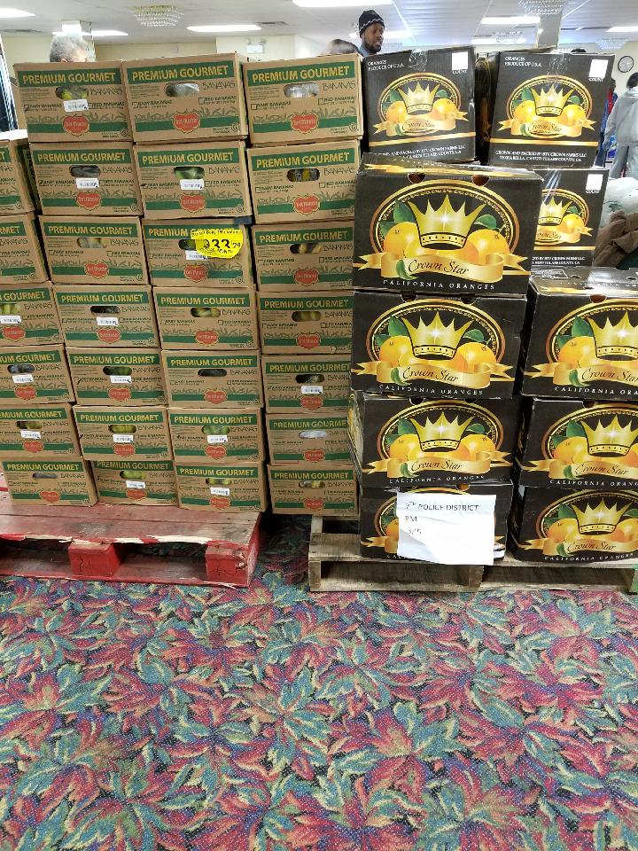 ChicagoCAPS07's tweet photo. Got Fruit? Got Vegetables? No worries. Come out & get your #FreeFood Box TODAY at #FaithTemple 7158 S. Peoria 10AM-1PM
@ChicagoCAPS07 @tmwkenglewood @Join_RAGE @iGrowChi @ImagineUsIf @WeREnglewood_ @EnglewoodRising @GoodInEnglewood @Rise_Foundation @CPSNetwork11 @KennethJ2 https://t.co/P7gj7ackeE