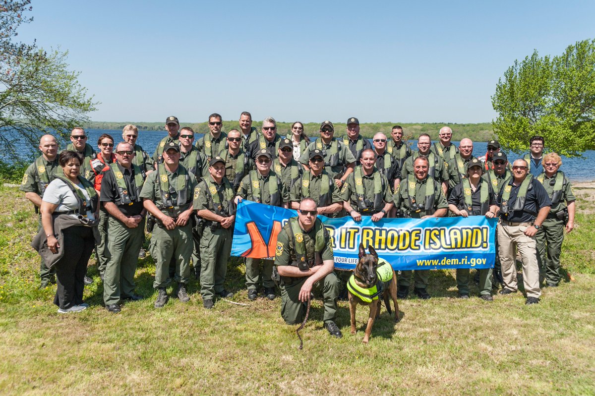 RhodeIslandDEM's tweet image. DEM is teaming up with the National Association of State Boating Law Administrators (@NASBLA) next week as part of the #SpringAboard campaign to encourage boaters to enroll in a boating education course ri.gov/press/view/327…

#getoutdoors #boatlife #fishing #boatingsafety