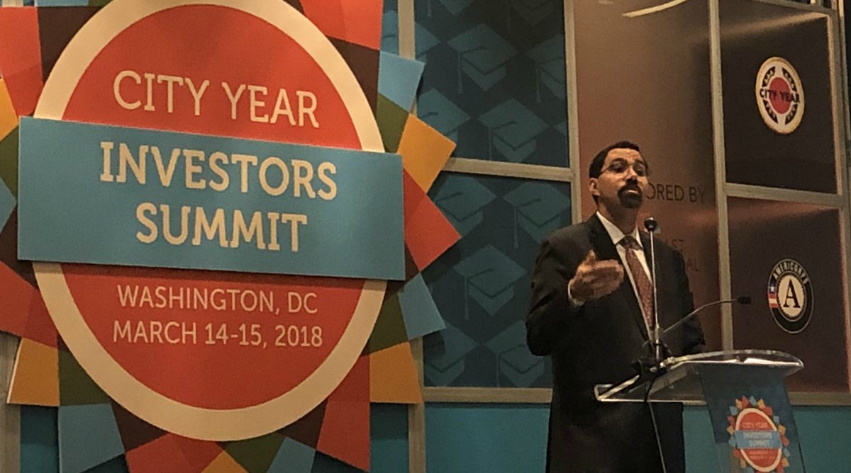 CityYear's tweet image. "We don't need to just defend @AmeriCorps we have to make national service universal" - @JohnBKing at #CYInvests
