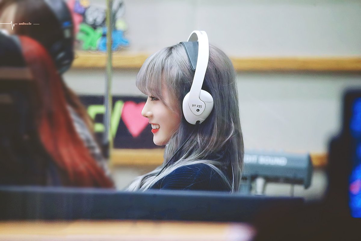 _Sostenuto's tweet photo. 180314 홍키라
#우주소녀 #루다
#WJSN #LUDA 
@WJSN_Cosmic

🔗https://t.co/LFWz0VncTV
🔗https://t.co/1cqhzUJvVI

Everything https://t.co/zN5U85OSpO