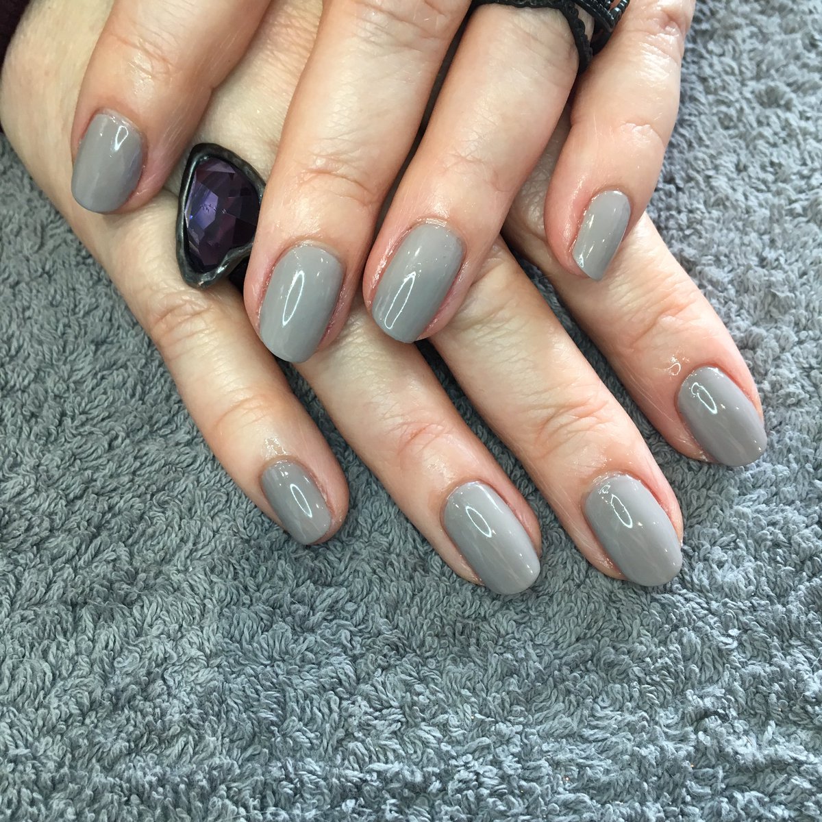 SparkandFlutter's tweet photo. CND Shellac Manicure in Unearthed 
-
-
-
#brentwood #essex #nails #cnd #shellac https://t.co/ZmKyUvAlxT
