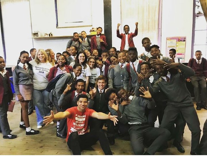 YRsquadSA's tweet photo. Day 1: @YRsquadSA x @WarrenInspire
Thank you to @Bushradio, Zonnebloem High School, Gardens Commercial High School and @Yuzriq for the great day
#youthredemption #kickgamegrind #warreninspireryan #MrMeyer #motivationalspeakers #international #southafrica #capetown #London https://t.co/yxZG71lXlU