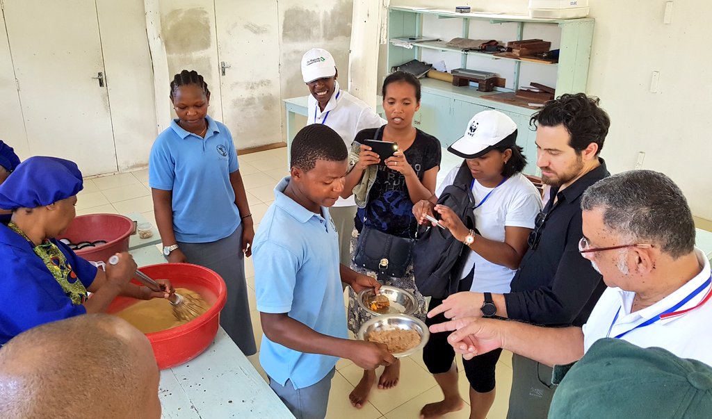 aboudjumbe's tweet image. Day 2: The "Learning Journeys" at the Seaweeds Information Center with @reospartners @WWFTANZANIA @wwf_mada @dobura @colleenreos @Nature_Africa @LucyMagembe @Seychelles_In #TransformativeScenarioPlanning #Zanzibar #Paje