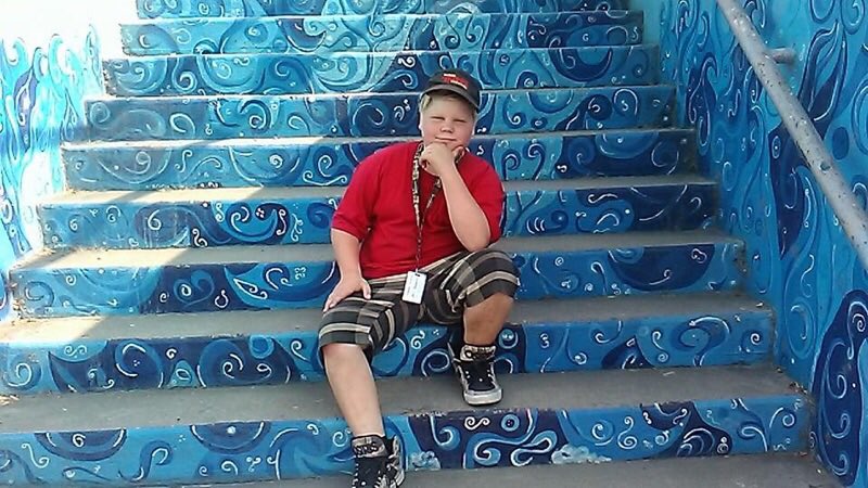 SpoofhoundSRO's tweet photo. Maryville Public Safety is requesting assistance in locating fifteen (15) year-old Atom Dial, who was last seen at his Maryville residence at 6:20 this morning. Atom did not arrive at school after departing his home. If you see Atom, please call Public Safety at: (660) 562-3209 https://t.co/TZPNtpmyB0