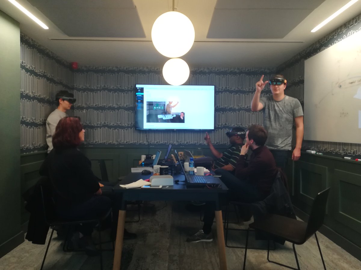 Vandaag werden in Amsterdam diverse Synchro trainingen gegeven. Een van de nieuwe trainingen is de Synchro SITE training met de "Hoe bereid je een 4D-model voor in Synchro PRO en hoe pas je deze toe op de bouwplaats?" #MixedReality #digitalconstruction