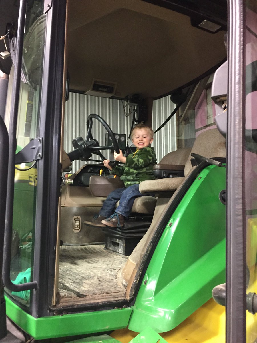 performanceagin's tweet photo. TBT: Nathan as a kid...😂Not really, that's his oldest boy! #RaiseEmRight #FutureFarmer #FatherSonTime https://t.co/AkGwbEg2Pr