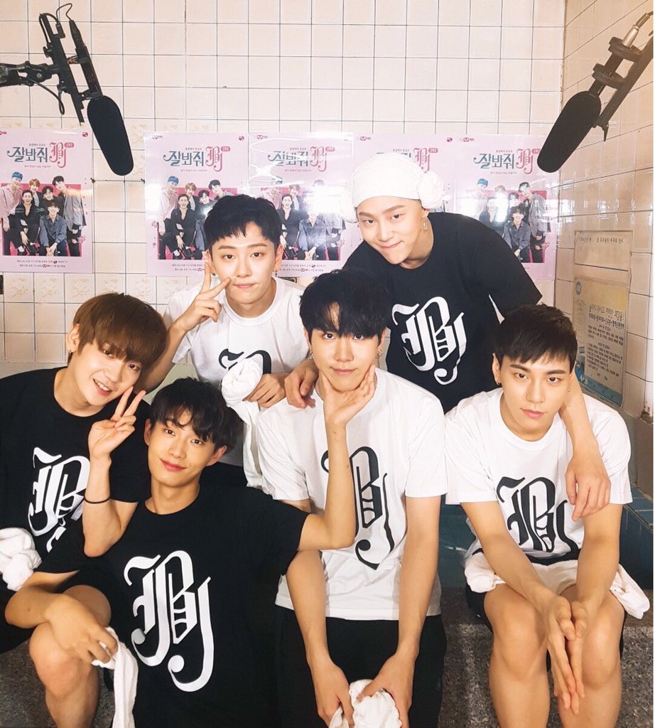 JBJ_Moment's tweet photo. 우리, 함께여서 더 조이풀한 순간들.

- JBJ 단체 사진을 날짜 순서 관계 없이 보이는대로 타래에 넣어둘게요. 중복이 있을 수도 있습니다. https://t.co/5j2FM0l2vu