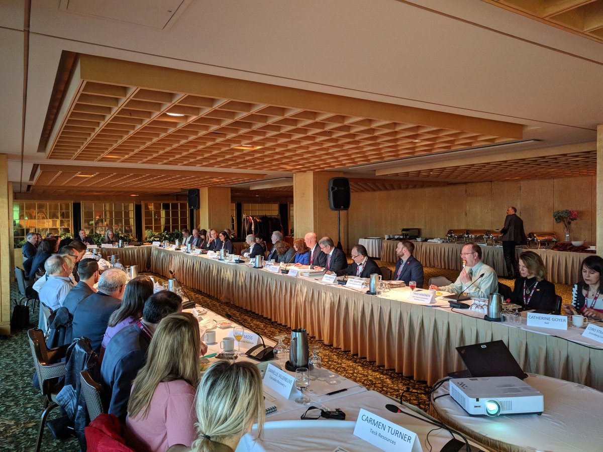 Room full of heavy hitters have come together at #GlobeForum to begin charting a path to #circulareconomy in #Canada. #SustainabilityRedefined @TNS_Canada <a href="/CircularEconLab/">Circular Economy Lab</a> <a href="/SP_Inst/">SP Institute</a> <a href="/nzwcouncil/">Zero Waste Council</a>