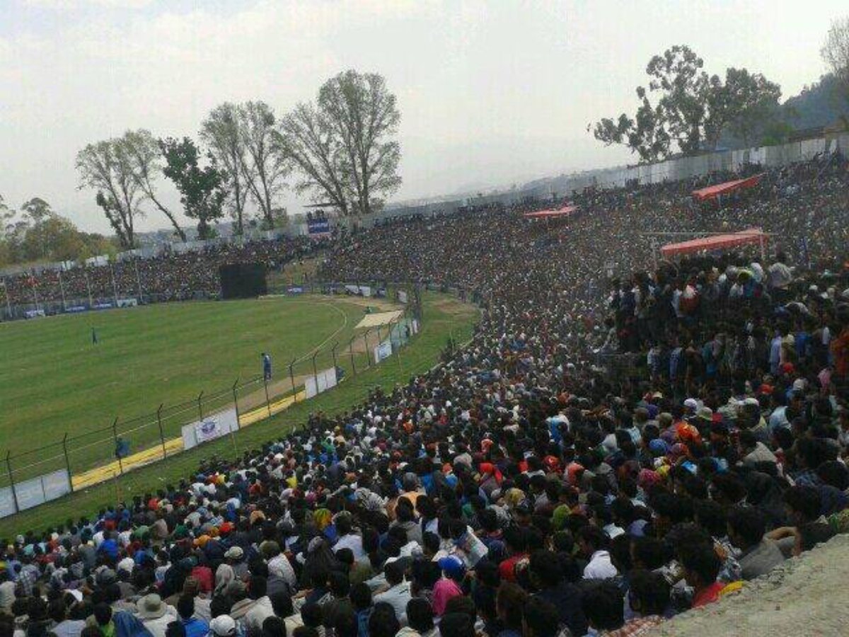 KevinOBrien113's tweet photo. Congrats or @NepalCricket for gaining #odi status! Looking forward to our first tour to experience crowds like this! #NepalCricket #WCQ https://t.co/wsuiAHtmNA
