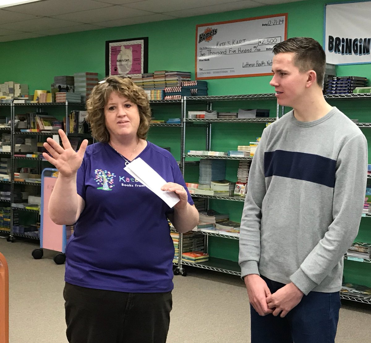 HNInteractClub's tweet photo. @HNHSVikings @tysteph13 presenting gifts to @KatesKart https://t.co/q12RO7OVxl