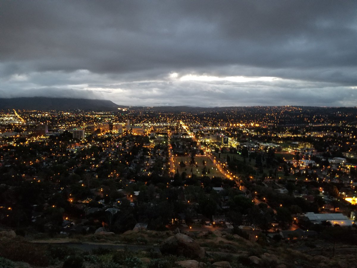 jburnford's tweet image. Riverside from Mount Rubidoux this morning. #aseh2018
