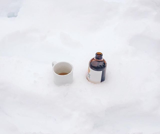 marstarmpls's tweet image. Breakfast of champions.⠀
#wintercampjournal #lodgedout @lodgedout #keepitcold #stilllife #cooler #breakfast #icedcoffee #kombucha #winterlife ift.tt/2FLVfUs