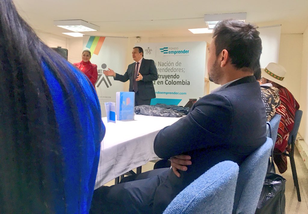 EnriqueRomeroDC's tweet photo. Hoy compartiendo experiencias y conociendo proyectos de los emprendedores en #Bogotá lanzamos la primera convocatoria nacional de 2018 por 30 mil millones de pesos, que impulsará  la creación de empresas y la generación de empleos en el país #CreaEmpresaConElSENA https://t.co/x6EH2nwrQc