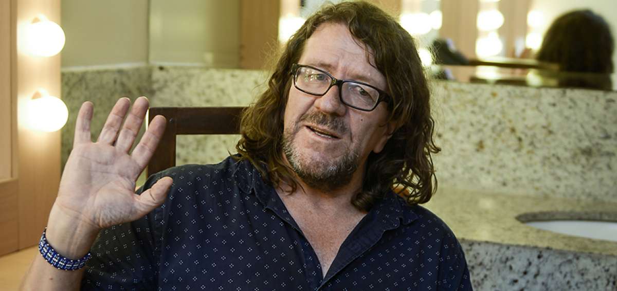 el_telegrafo's tweet photo. #Cultura | #AlexAlvear, productor y director musical: "La música era el cordón umbilical que tenía con mi país"►https://t.co/uiaPQOeMTz https://t.co/XypqH09K0H