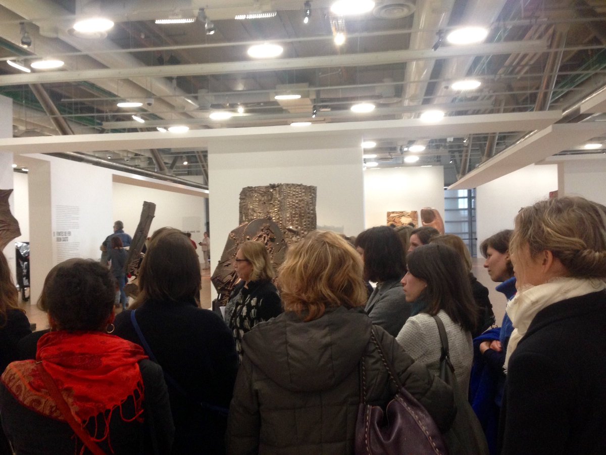 MuseeLouvre's tweet photo. Une délégation du #Louvre en visite au @CentrePompidou.
Derniers jours #expoCésar ! https://t.co/45d5mta7rj