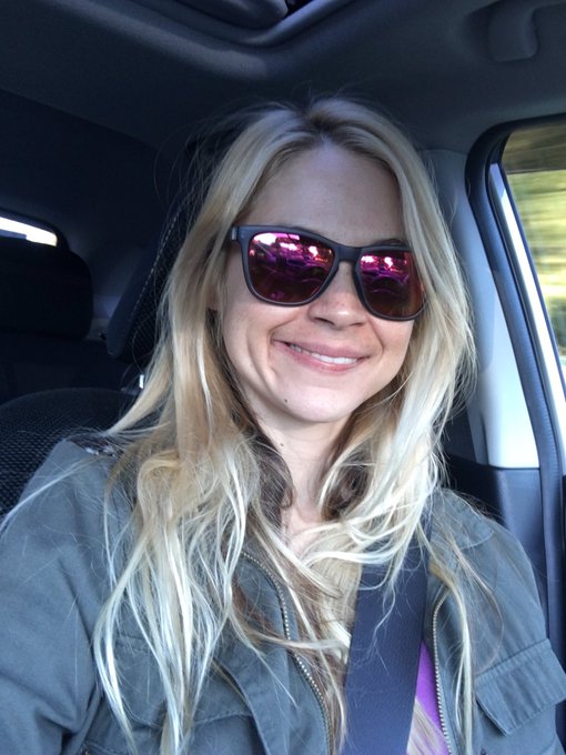 Wishing all a beautiful morning 🌻😘💕 gym bound 💦 https://t.co/G7i26TAySC