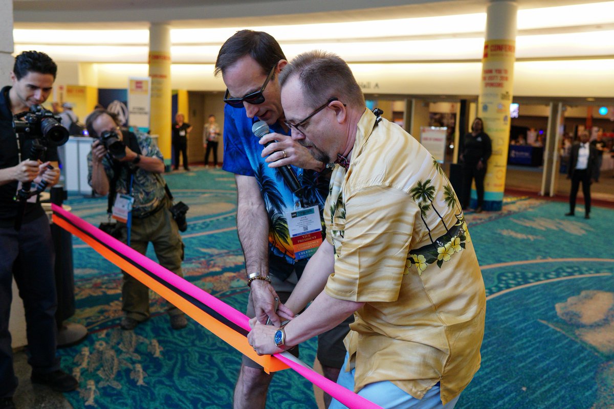 usitt's tweet image. Stage Expo is now open at #USITT2018! Head over to the Convention Center to experience the best of what our industry has to offer!