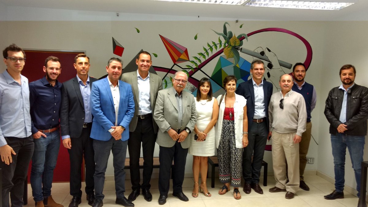 fedegarciaok's tweet photo. #InnovaLabs, Presentes en la inauguración del primer laboratorio de robótica e impresión 3D de la Provincia de Córdoba. Felicitaciones #ComunidadEmpresaria, @NicolasPiloni @IrenePrestiweb @GuiAsis https://t.co/ReUGXANf7V